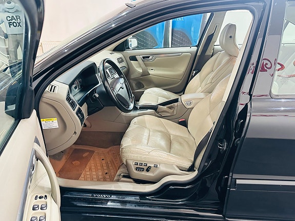 Volvo S60 10 of 17