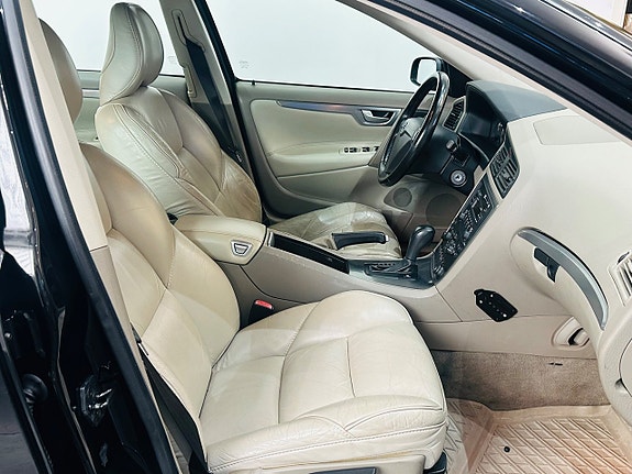 Volvo S60 13 of 17