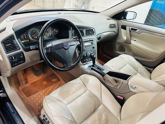 Volvo S60 9 of 17