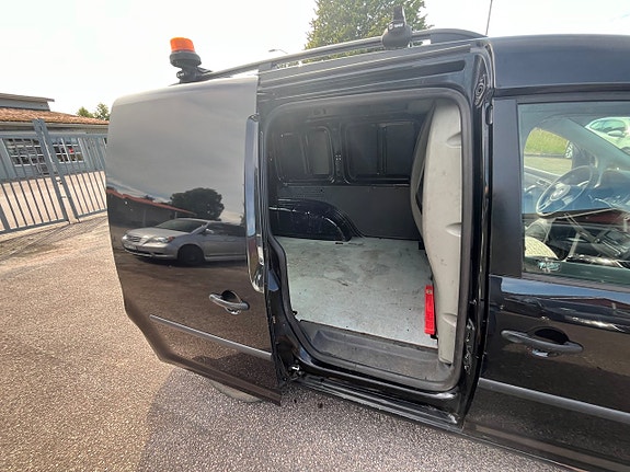 Volkswagen Caddy 5 of 5