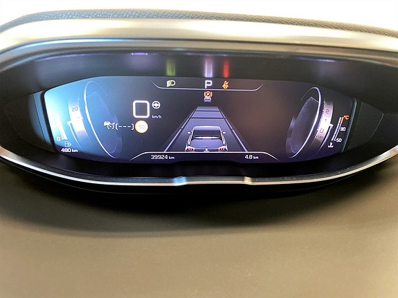 Peugeot 5008 9 of 19