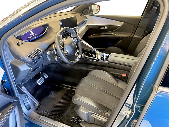 Peugeot 5008 4 of 5