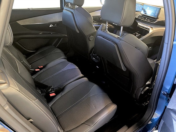 Peugeot 5008 15 of 19