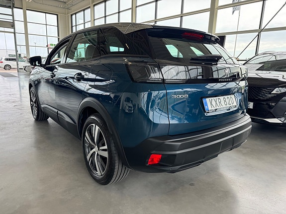 Peugeot 3008 2 of 5