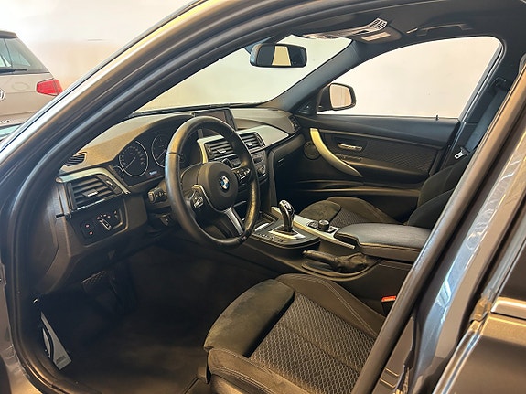 BMW 330d 5 of 5