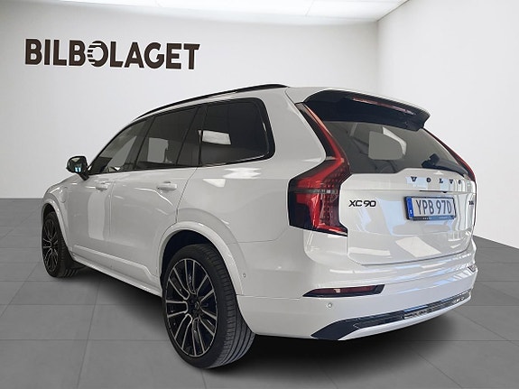Volvo XC90 4 of 18