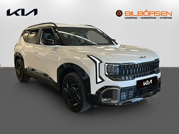 Kia Seltos 3 of 5