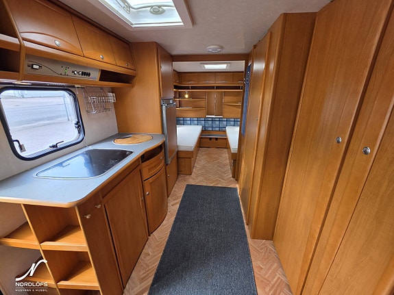 Adria UNICA C 613 UL Alde / Förtält Isabella 7 of 13