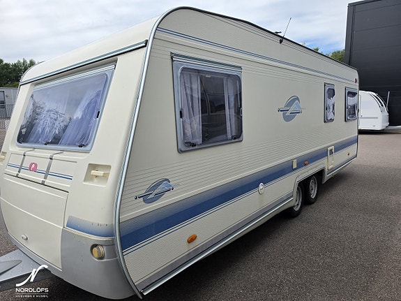 Adria UNICA C 613 UL Alde / Förtält Isabella 2 of 13