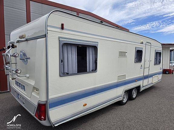 Adria UNICA C 613 UL Alde / Förtält Isabella 4 of 13