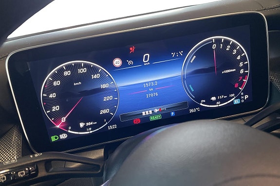 Mercedes-Benz GLC300 de 13 of 22