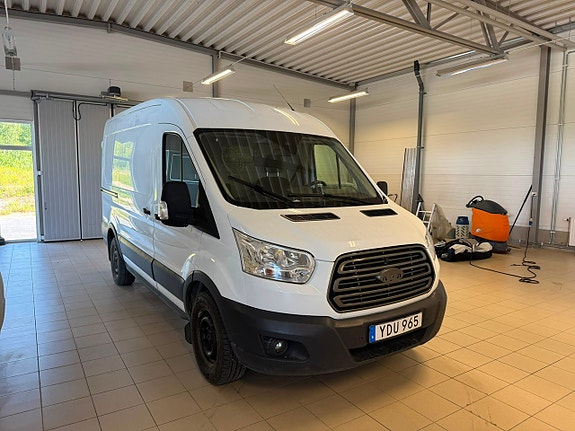 Ford Transit 4 of 5