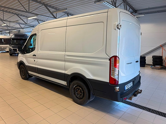 Ford Transit 2 of 5