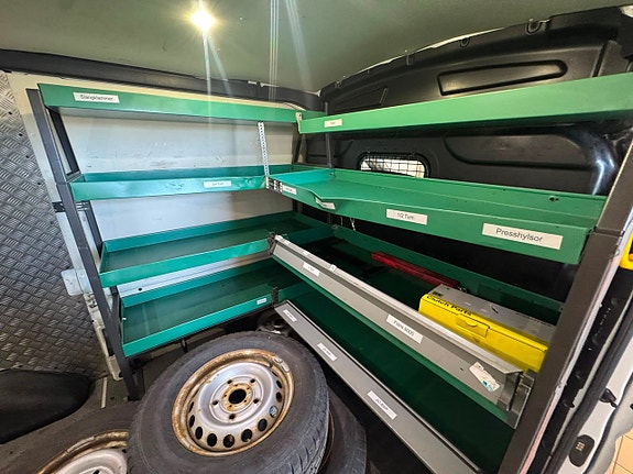 Ford Transit 9 of 9
