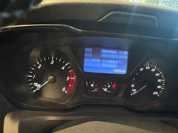Ford Transit 7 of 9