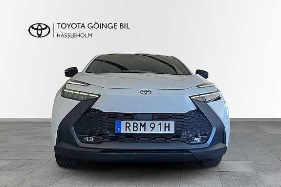 Toyota C-HR 5 of 15