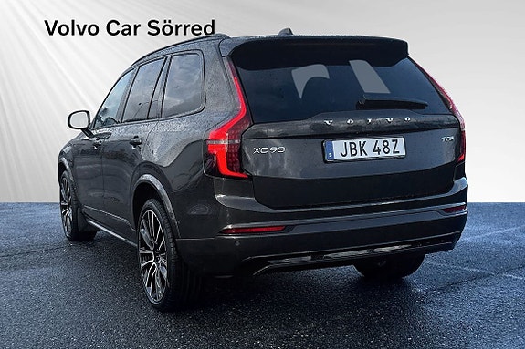 Volvo XC90 4 of 5