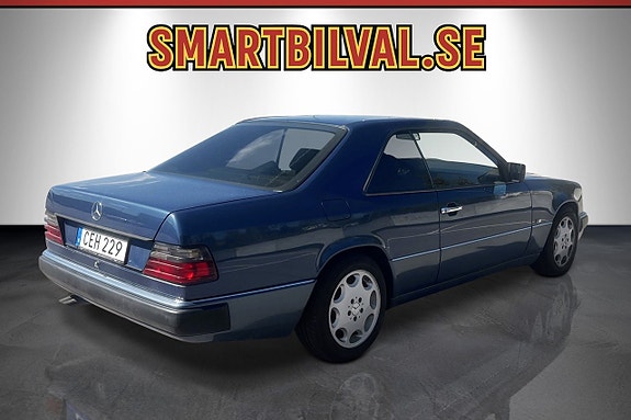 Mercedes-Benz 300 CE-24 5 of 19