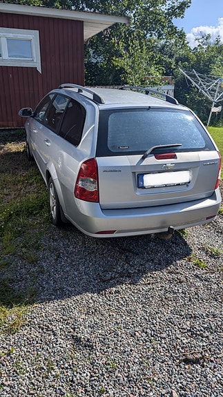 Chevrolet Nubira 2 of 5