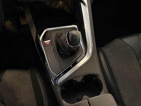 Peugeot 5008 17 of 26