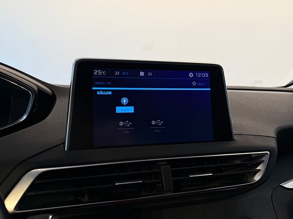 Peugeot 5008 12 of 26