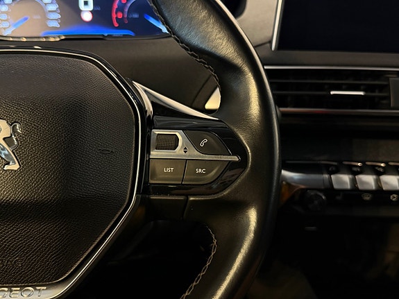 Peugeot 5008 19 of 26