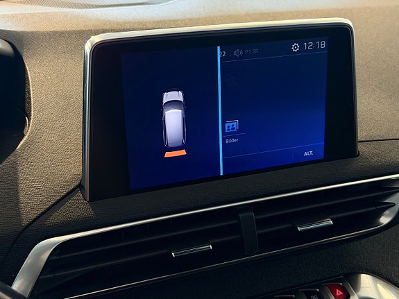 Peugeot 5008 23 of 26