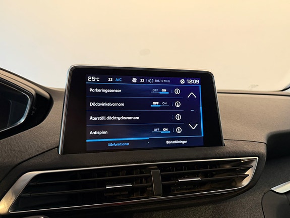 Peugeot 5008 14 of 26