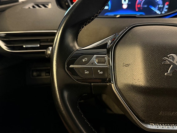 Peugeot 5008 18 of 26