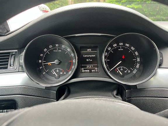 Skoda Superb 4 of 6