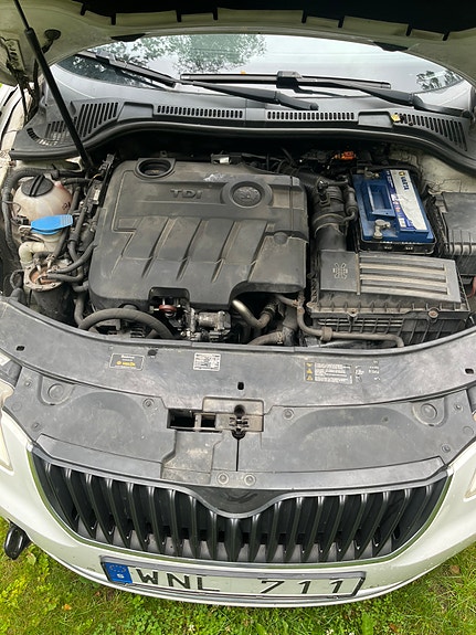 Skoda Superb 3 of 6