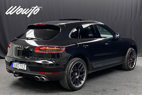 Porsche Macan S 5 of 5