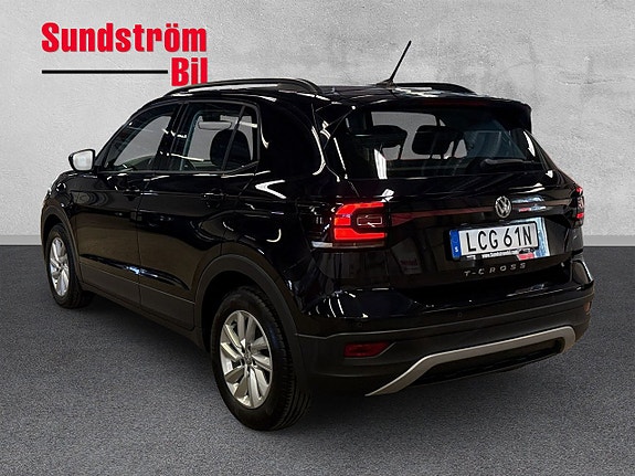 Volkswagen T-Cross 4 of 5