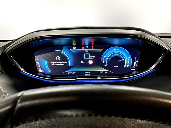 Peugeot 3008 8 of 18