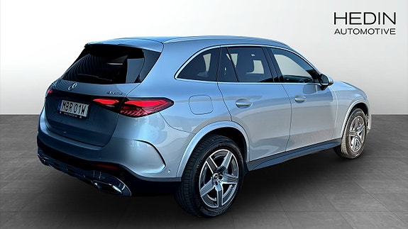 Mercedes-Benz GLC300 de 2 of 5