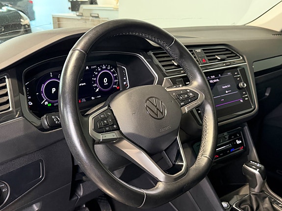 Volkswagen Tiguan 16 of 20