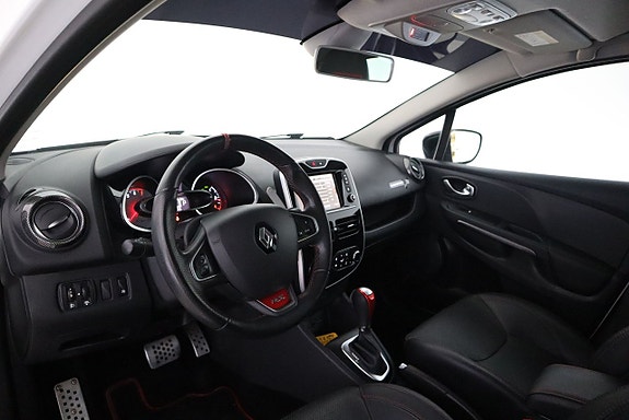 Renault Clio 10 of 22