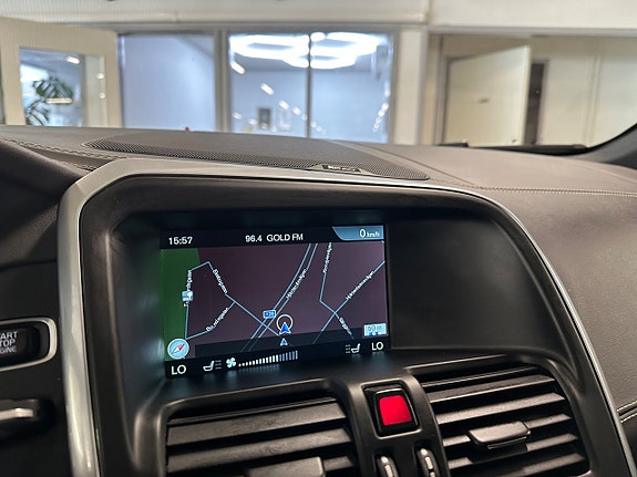 Volvo XC60 20 of 22