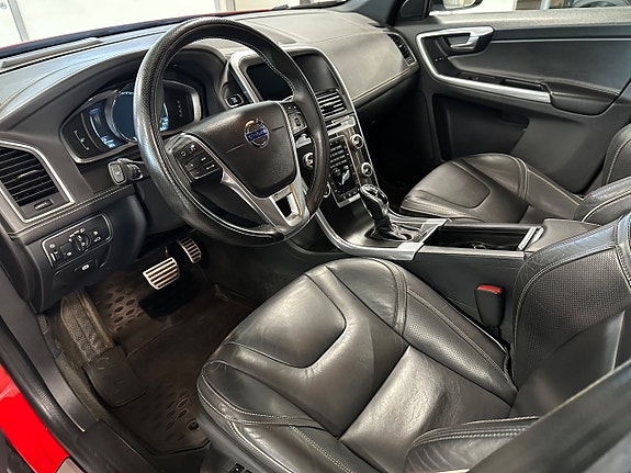 Volvo XC60 11 of 22