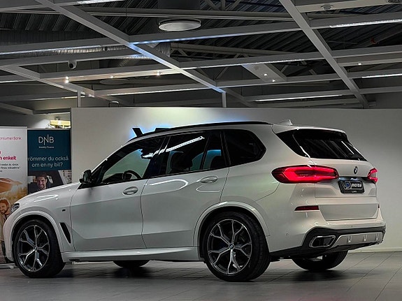 BMW X5 2 of 21