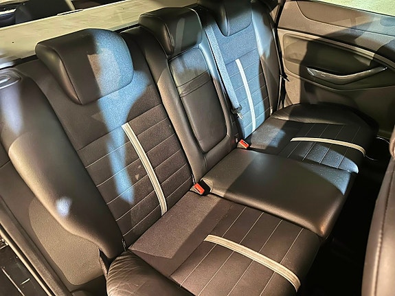 Ford Kuga 8 of 15