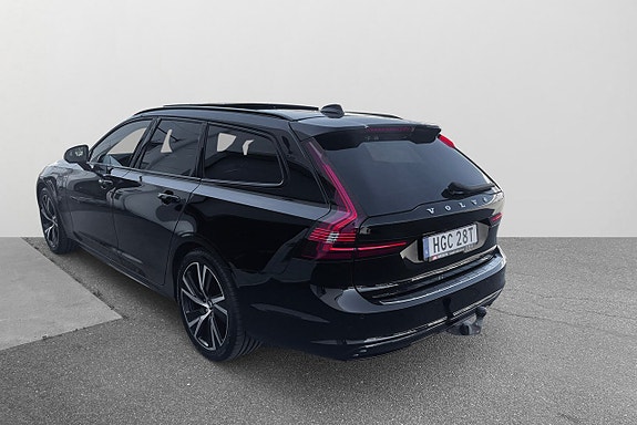 Volvo V90 5 of 21