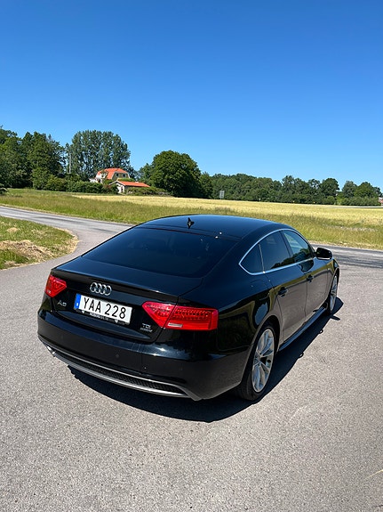 Audi A5 6 of 16