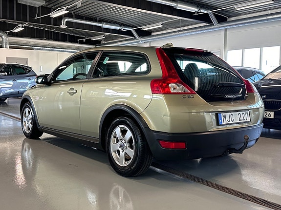 Volvo C30 4 of 5