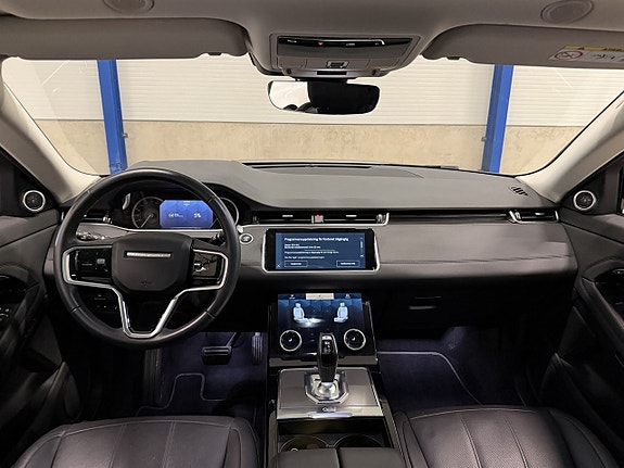 Land Rover Range Rover Evoque 14 of 25