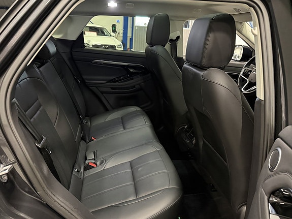 Land Rover Range Rover Evoque 12 of 25