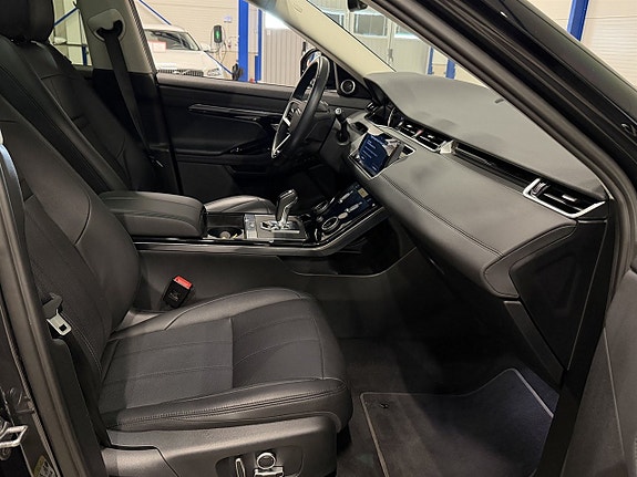 Land Rover Range Rover Evoque 13 of 25