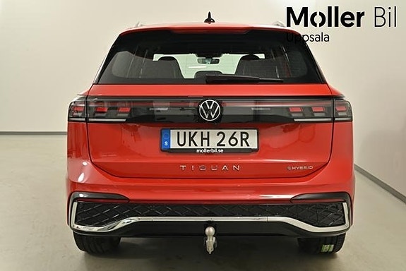 Volkswagen Tiguan 9 of 12