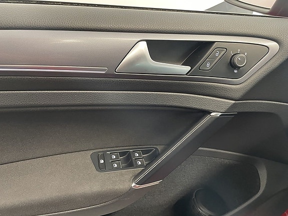 Volkswagen Golf I 18 of 20
