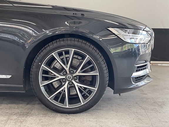 Volvo V90 6 of 25